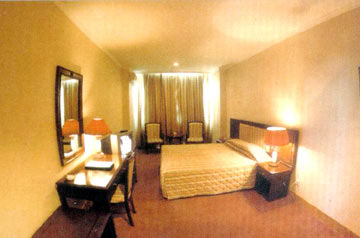 Sun Island Otel Lhasa Dış mekan fotoğraf